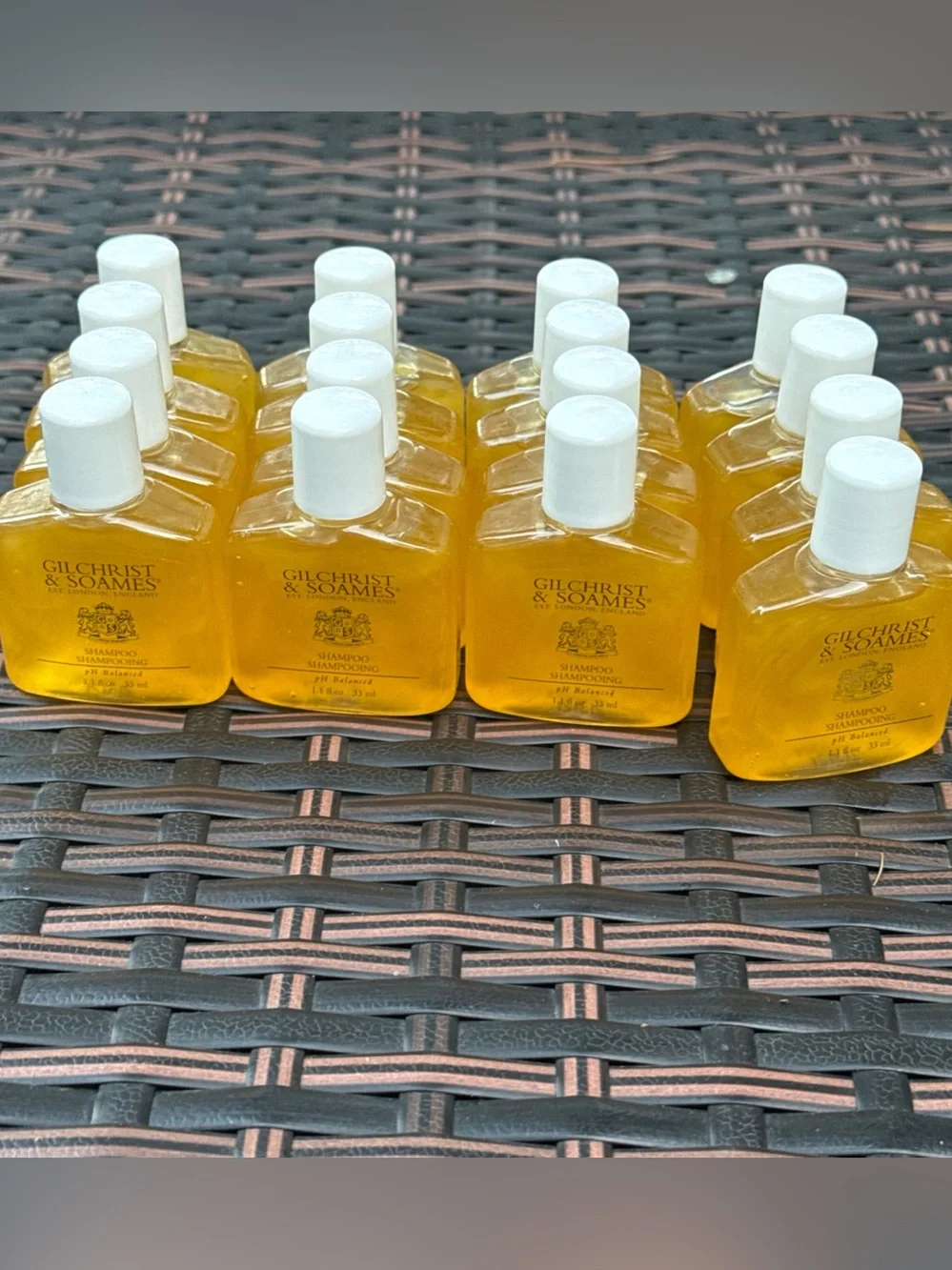 Gilchrist & Soames 16 Sample Sized Shampoos Travel Vacation Airbnb Hotel Resort